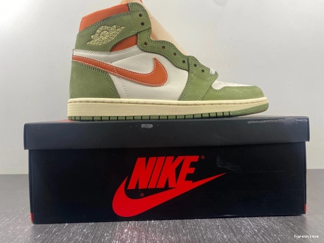 HYPE Air FB9934-300 High Celadon OG Jordan 1 Craft 0706